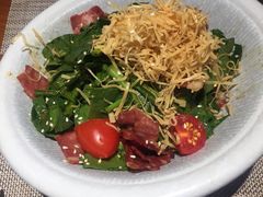 菠菜培根沙拉-有喜屋·烧鸟·居酒屋(周浦万达店)