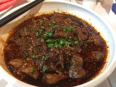 水煮牛肉-尘香•传统川菜(创汇首座店)