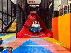 -嗨翻Hi-Fun竞技主题乐园·蹦床亲子生日轰趴(国光1937店)