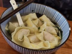 蛋黄鲜肉馄饨-红小满休闲餐厅(十全街店)