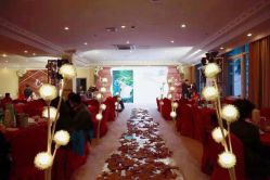 -艾米婚纱&婚礼策划