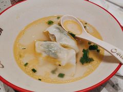 -小杨生煎(金山百联购物中心3楼店)