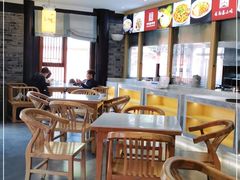 大堂-龙抄手(文殊坊店)