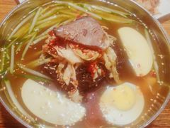 -百年石锅饭·朝鲜族传统民餐