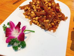 驴皮炒豆嘴-漕河全驴宴饭店(徐水店)