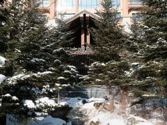 -中旅松花湖滑雪场