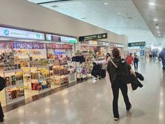 -胡志明新山一国际机场