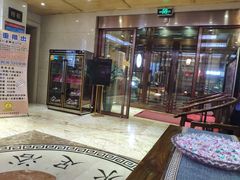 -香水足浴•按摩•SPA•汤泉会馆(南岗花园街店)