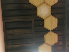 -丽江人家斑鱼火锅(保健路店)