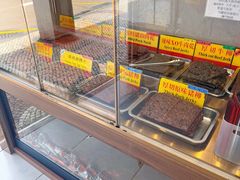 -香记肉干(官也街店)