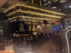 -领鲜天下·焗海鲜·花胶鸡(天目里店)