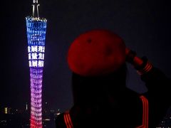 -广州柏悦酒店·悦吧·顶楼露天酒吧