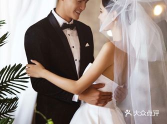 拍婚纱照新郎新娘需要注意什么呢?️