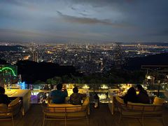 -草山夜未眠景观餐厅