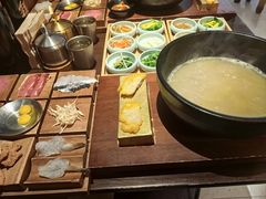 -银米·云南传统过桥米线(双廊黑金冠店)