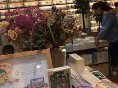 -猫的天空之城概念书店(印象城购物中心店)