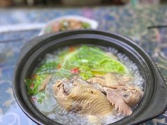 农家土鸡煲-国生茶庄·地道农家菜团建活动