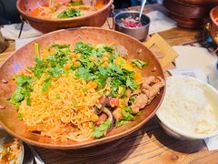 -成都你六姐·牛肉冒菜(上海环宇荟店)