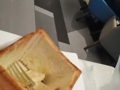 -港丽餐厅(高德置地店)