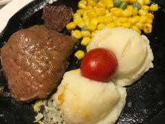 -豪客来牛排(中央花苑店)