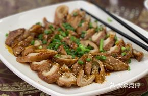 Sour Cabbage Stir-fried Intestines