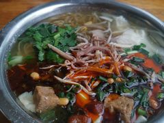 -老五鸡丝豆花面粉(瑞金北路68号院店)