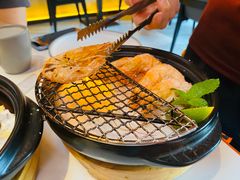 -鸣记脆皮烤鱼·海鲜烤鱼(三八广场店)