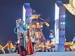 -淄博花灯齐彩城