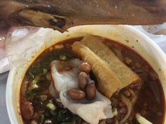 -六合夜市