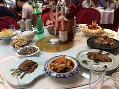 -卫鼎轩·家宴(水上公园店)