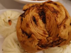-李与白包子铺(桐梓林店)