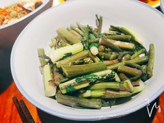 清炒红菜苔-炒师傅腊鲢鱼(左家塘店)