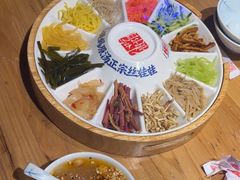 -怪噜范·老贵阳街头名小吃(汇金星力城店)