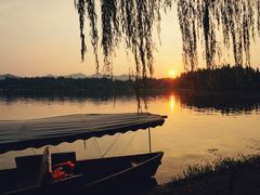 -苏堤停车场