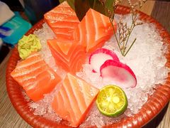 三文鱼刺身-炙柒Sekinana·精致日料(合生汇店)