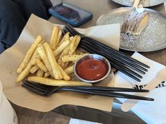 -J Create城市露营咖啡·简餐·宠物(上海动物园店)