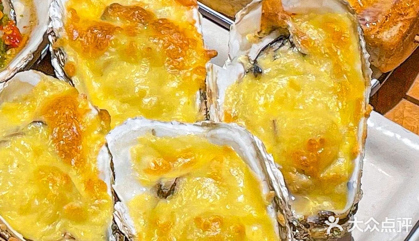 👏双节长假来咯‼️这不得叫上朋友晚上出来撸串哈啤酒🍻！