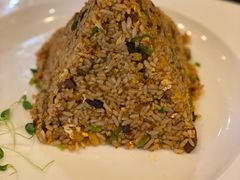 麻麻辣辣牛肉炒饭-Let's Taipei 非常烘焙(太古里店)
