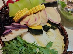 -一叶一世界·素食餐厅(锦华万达店)