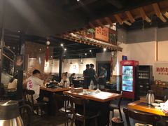 大堂-军硕烤肉·部队火锅(二七万达店)
