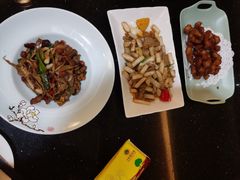 -OLD TREE老树咖啡·西餐厅(台山人工湖店)