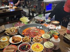 -萍姐火锅·公路夜市(武汉首店)