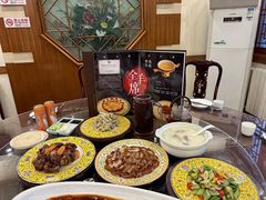 -鸿宾楼(展览馆路店)
