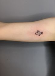 手臂-刺客纹画纹身·洗纹身·穿孔饰品