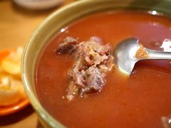 番茄牛尾汤-曾牛肉