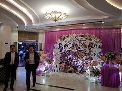 -御花园·粤菜·海鲜火锅(中山公园店)