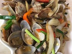 -覃记海鲜美食餐厅