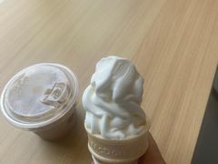 -麦当劳(松江南乐得来速店)