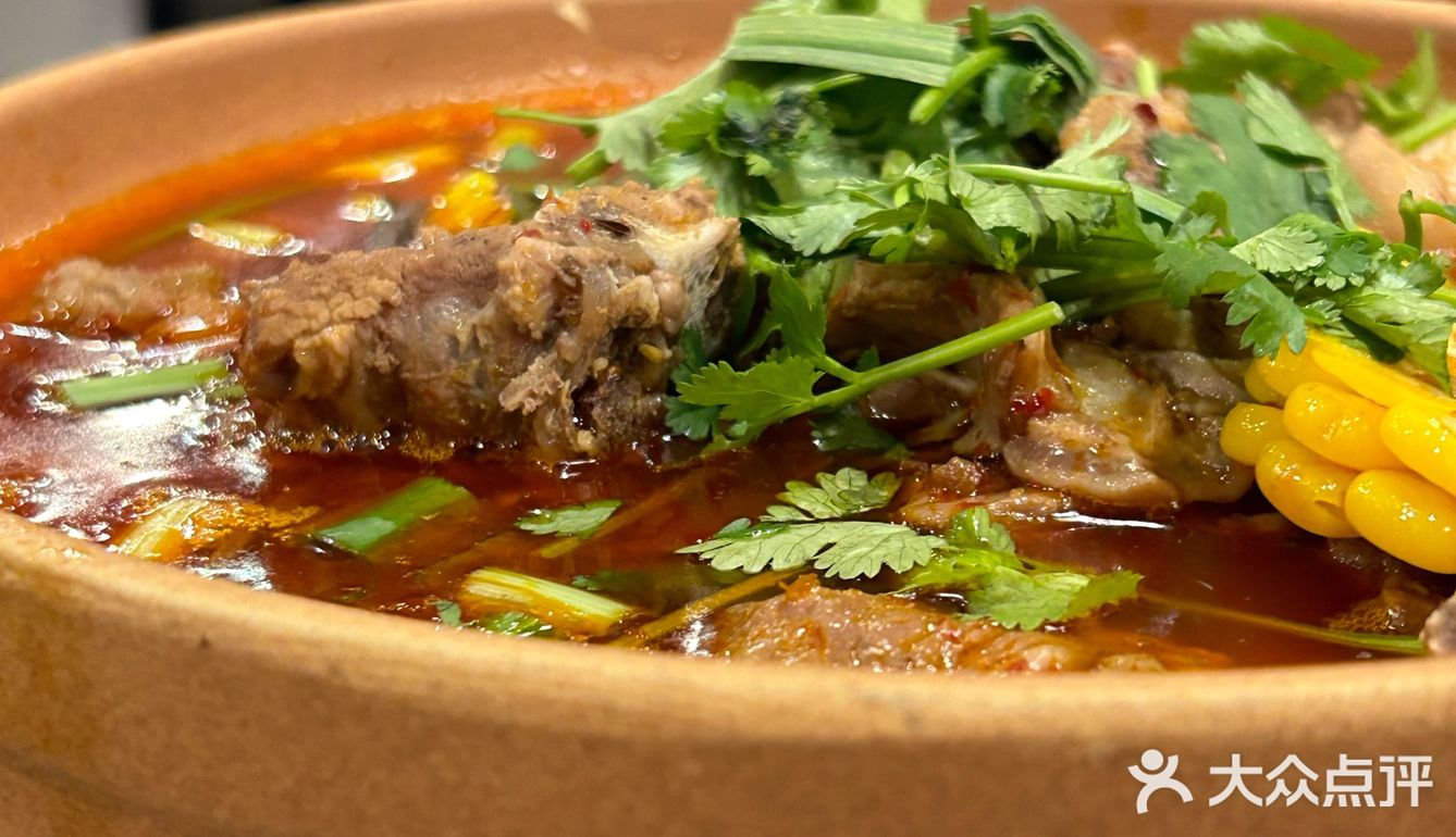 南艺后街超好吃的带皮羊肉小锅