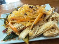 素拼凉菜-手擀菠菜面(西康路店)